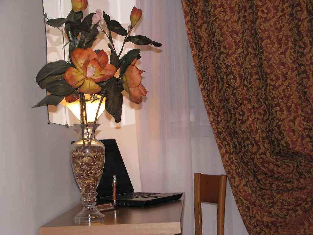 Villa Ricordi Mestre Guest house